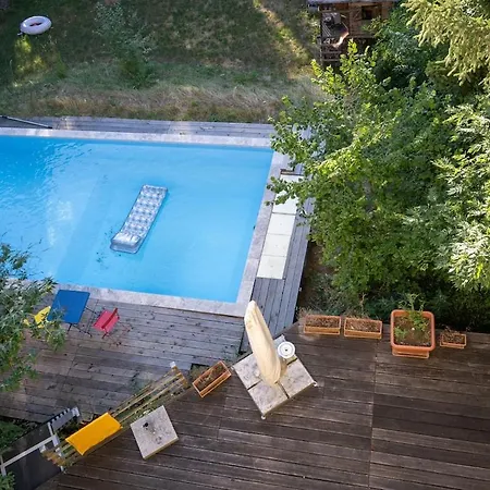 In Hechingen, Balcony, Terrace And Pool Apartment Hechingen